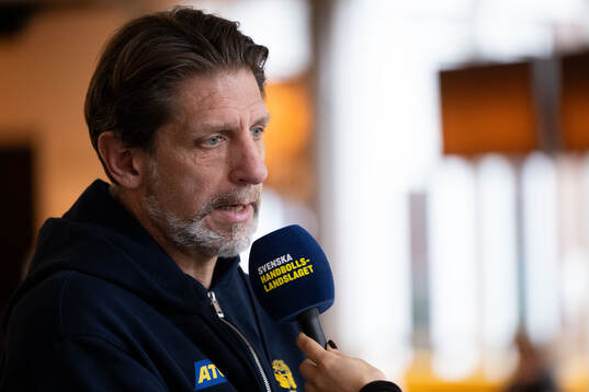 Head coach Tomas Axnér of the Swedish women's national