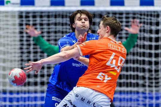 Amos Jesper Jensen och IFK Kristianstads Isaac Biel Nilsen