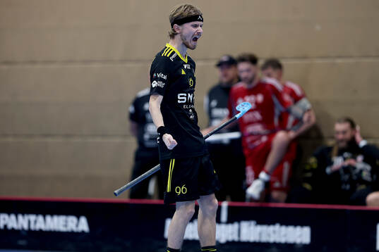 AIK's Alexander Måhlberg jublar
