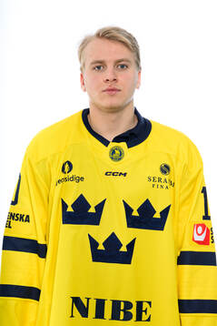 Felix Öhrqvist poses for a portrait