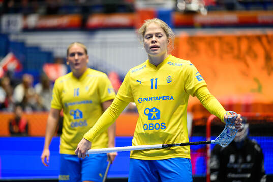 Bläddra bland fler bilder av Floorball, Women's World Championship 2025, semifinal, Sweden - Switzerland