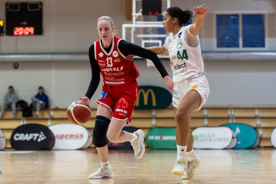 Uppsalas Stephanie Visscher och Södertäljes Laura Zolper
