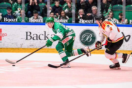 Rögles Felix Nilsson och Brynäs Jakob Silfverberg