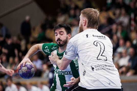 Hammarbys Josef Pujol och Önnereds Emil Hansson