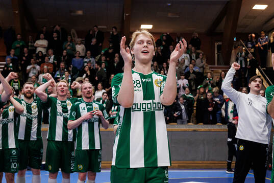 Hammarbys Neo Brattnäs jublar
