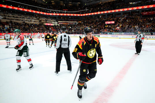 Brynäs Jakob Silfverberg jublar