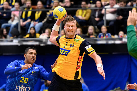 Jonathan Carlsbogård of Sweden