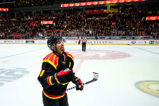 Brynäs Anton Rödin jublar