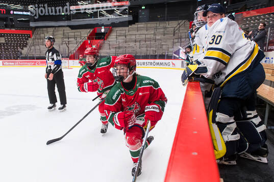 Modos Courtney Vorster och Aoi Shiga