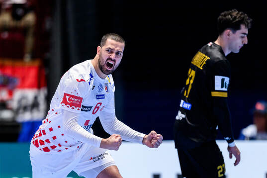 Mario Sostaric of Croatia celebrates
