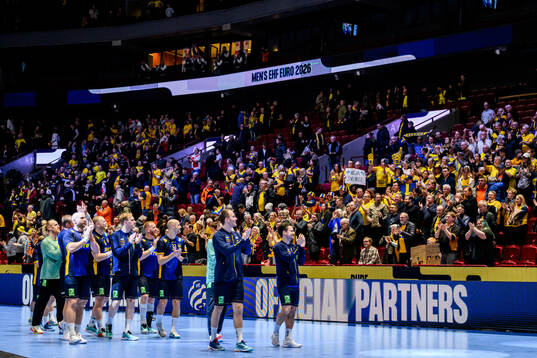 Players of Sweden celebrate