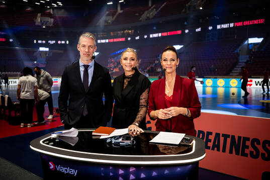 Experts Martin Frändesjö and Isabelle Gulldén with host