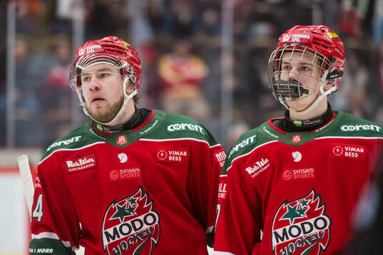 Modos Kyle Topping och Elton Hermansson deppar