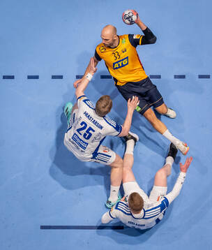 Lukas Sandell of Sweden against Haukur Thrastarson and Ymir