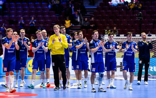 Players of Iceland looks dejected