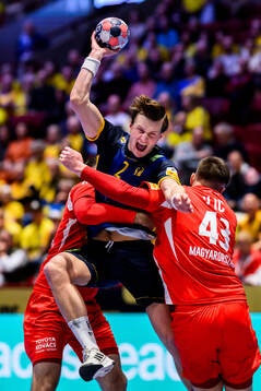 Jonathan Carlsbogård of Sweden