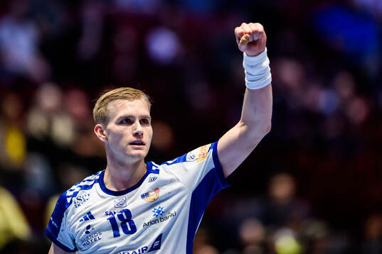 Ellidi Vidarsson of Iceland celebrates