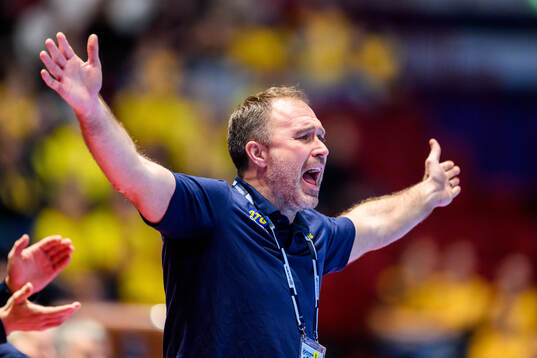 Head coach Michael Apelgren of Sweden
