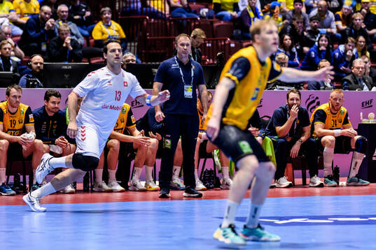 Head coach Michael Apelgren of Sweden