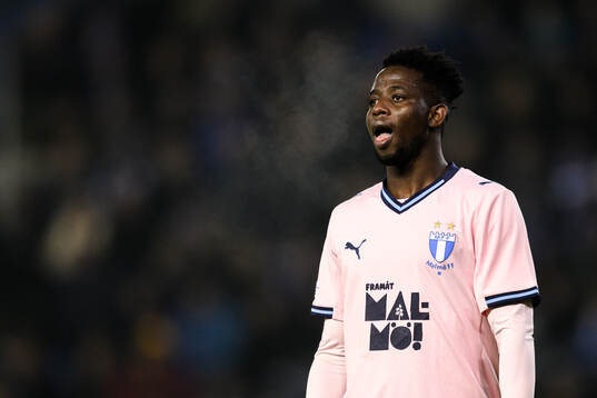 Salifou Soumah of Malmö FF looks dejected