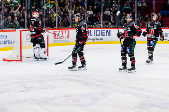 Örebros målvakt Jonas Arntzen, Jesse Ylönen, Kalle