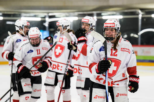 Lisa Rüedi of Switzerland celebrates