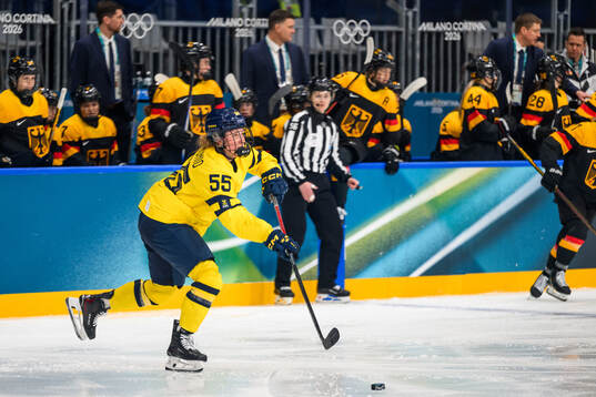 Jenna Raunio of Sweden in the women's ice hockey game