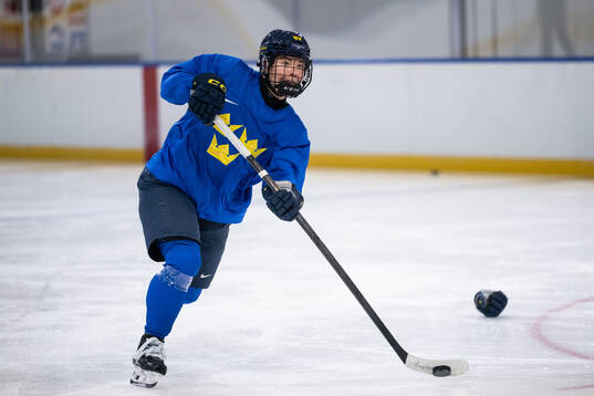 Nicole Hall of Sweden at a ice hockey practice session
