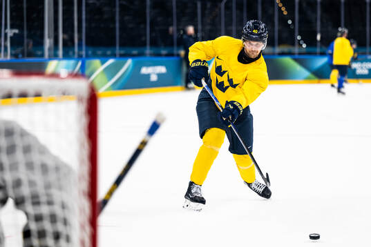 Elias Pettersson of Sweden at an ice hockey practice session