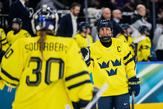 Anna Kjellbin of Sweden looks dejected