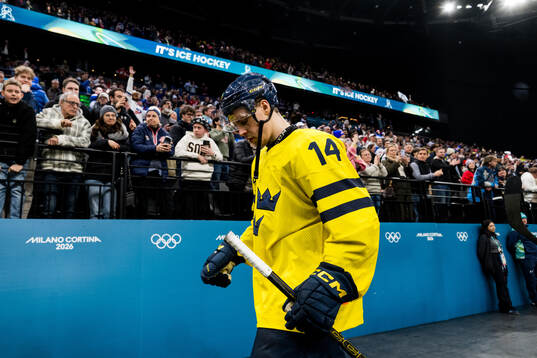 Joel Eriksson Ek of Sweden looks dejected