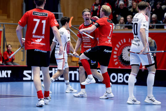 Storvretas Filip Langer jublar