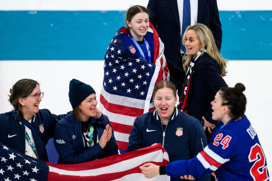 Tessa Janecke and Ellen Hughes of USA celebrate