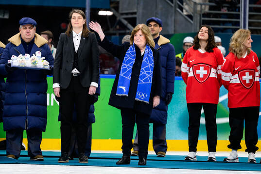Gunilla Lindberg, Secretary General of ANOC, at the medal
