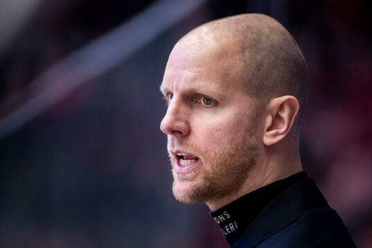 Örebros assisterande tränare Carl Gunnarsson