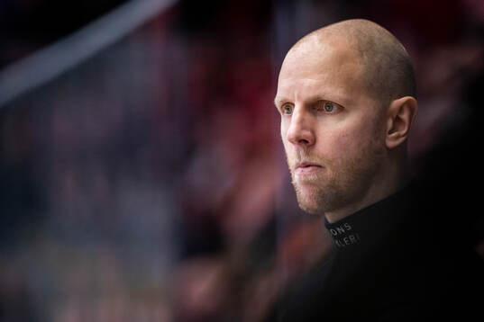 Örebros assisterande tränare Carl Gunnarsson