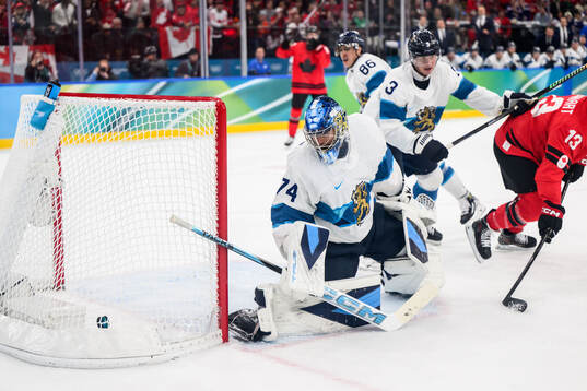 Goaltender Juuse Saros of Finland at the 3-2 goal in the