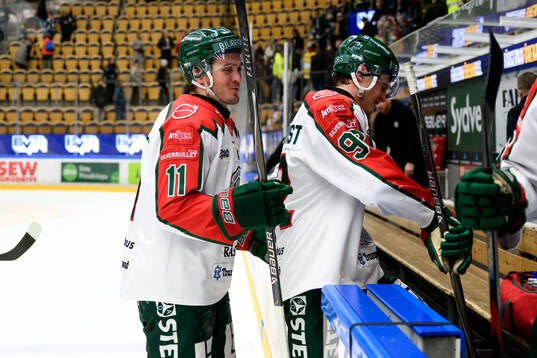 Frölundas Max Lindholm jublar