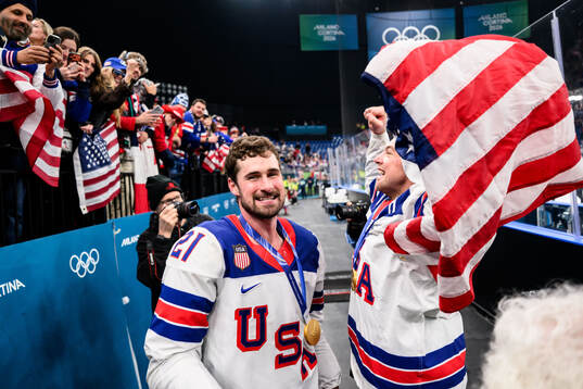 Bläddra bland fler bilder av OS – ishockey
