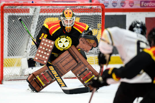 Brynäs målvakt Klara Peslarova