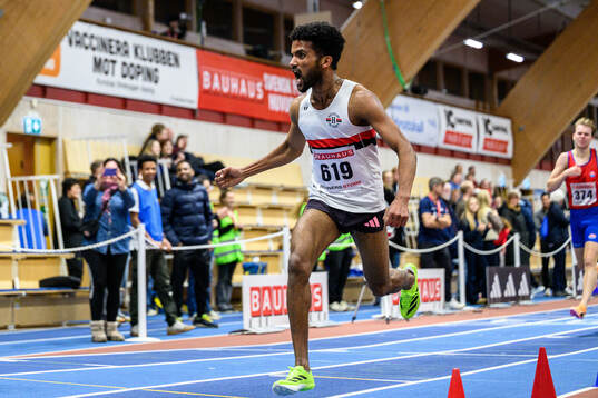 Yohannes Kiflay jublar