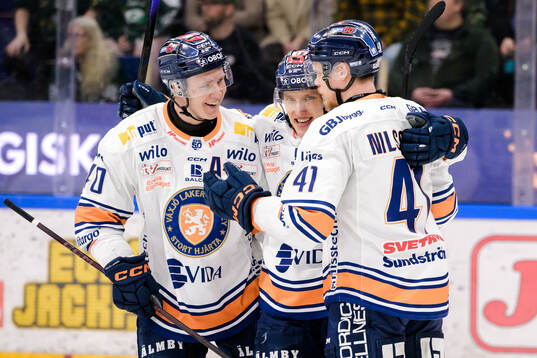 Växjös Dennis Rasmussen, Ludvig Nilsson jublar
