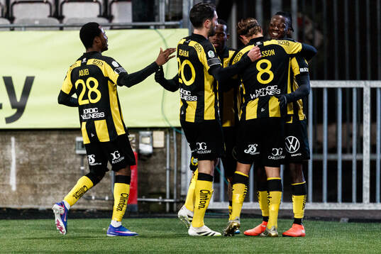 Hammarbys Moise Elohim Victoire Kabore jublar