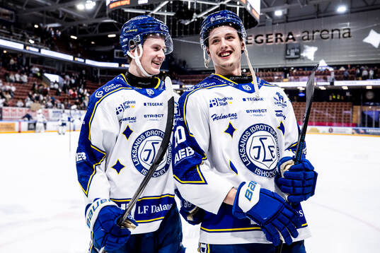 Leksands Tinus Luc Koblar och Anton Johansson jublar