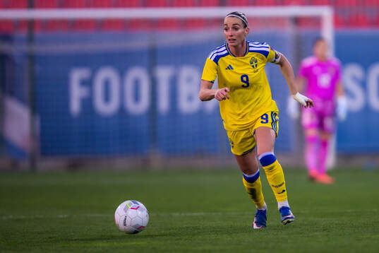 Kosovare Asllani of Sweden