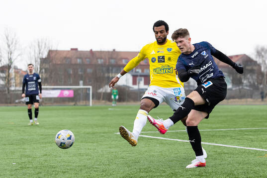 Bläddra bland fler bilder av Fotboll, Svenska Cupen, Falkenberg - IFK Skövde