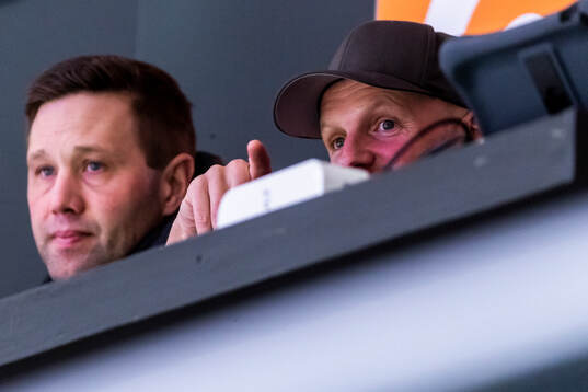 Örebros sportchef Henrik Löwdahl och Tony Mårtensson