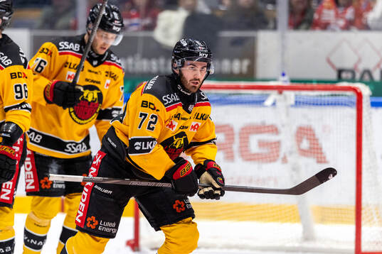 Luleås Ben Tardif jublar