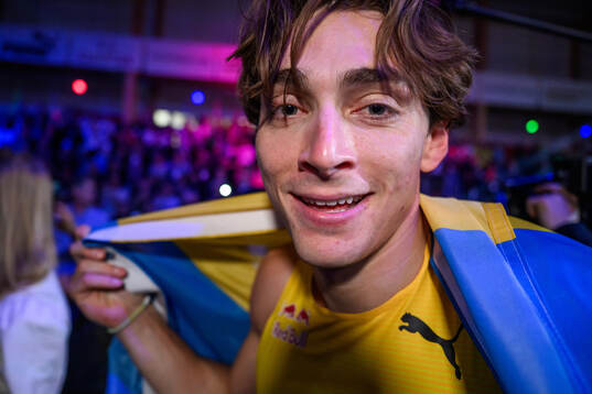 Armand Duplantis of Sweden celebrates