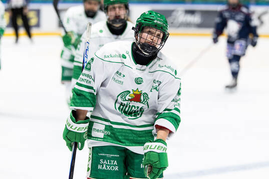 Rögles Margot Huot-Marchand jublar